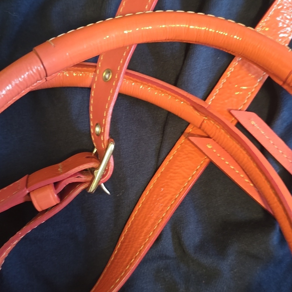 Coach Coral Tote 14L X 10 H X 8W measurements. - Picture 6 of 15
